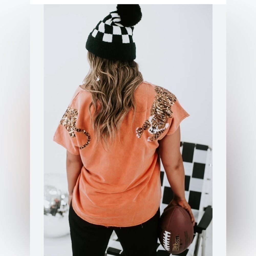 Eye of the Tiger Oversized Tee 100% cotton